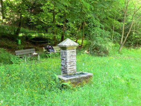 _Treffen_Friedrichssegen_Tisch ist weg_25.5.14.JPG