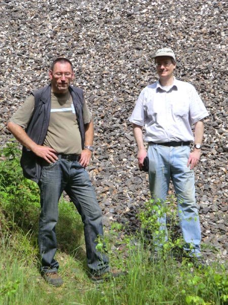 _Treffen_Friedrichssegen_zwei der Foren-Mods vor der Halde_25.5.14_1c.JPG