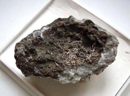 Silber auf Arsen_Altai-Gebirge_Kasachstan_Peter.jpg
