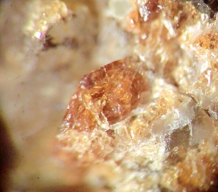 _Axinit x oder Diopsid x vermut._Exkurs 3.7.14_Pinge ehem. Marmoritwerk_Hochstädten_Bensheim-Auerbach_Odenwald_Hessen_Peter.JPG
