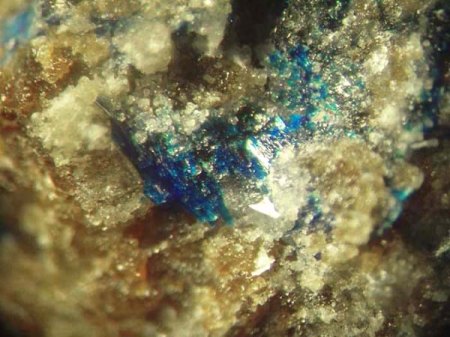 Stringhamit_Christmas Mine_Gila Co._Arizona_Peter.jpg