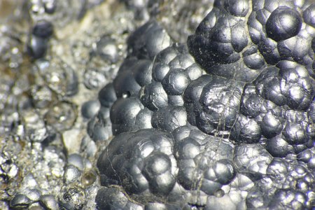 uraninite_b.jpg