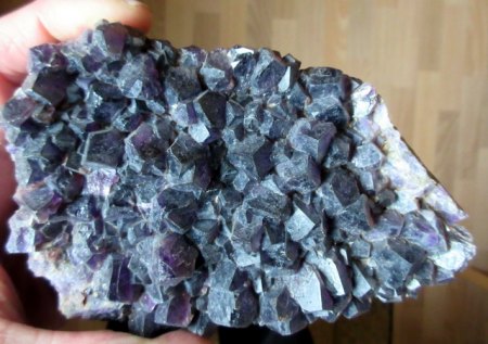 Würfelamethyst Kaloma,Sambia.JPG