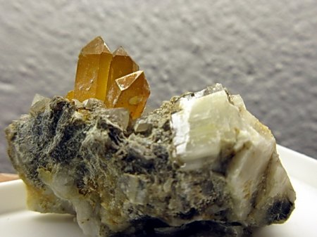 Quarz Stb. Deyerling,Holenbrunn.JPG