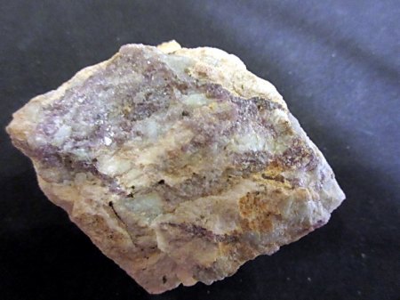 Lepidolith,Petalit in Amblygonit Grünberg_Brand_Opf..JPG