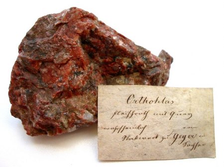 Orthoklas (Geyer).JPG