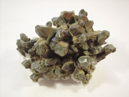 _Quarz xx bis 1,5 cm m. Epidot überzogen_6 cm Breite_Nordwaziristan_FATA_Pakistan_Peter_1b.JPG