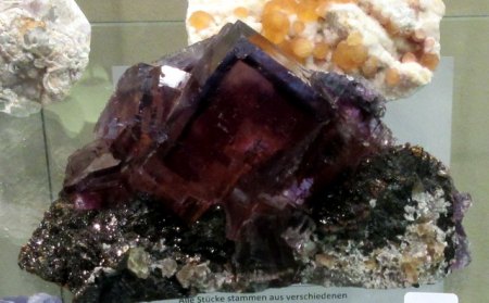 Fluorit Minerva Mine,USA.JPG