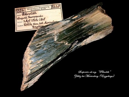 Chrysotil (Zöblitz).jpg