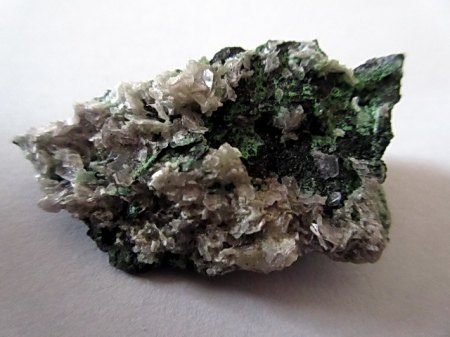 Brucit ,Bazhenovskoe,Ural,Russland..JPG