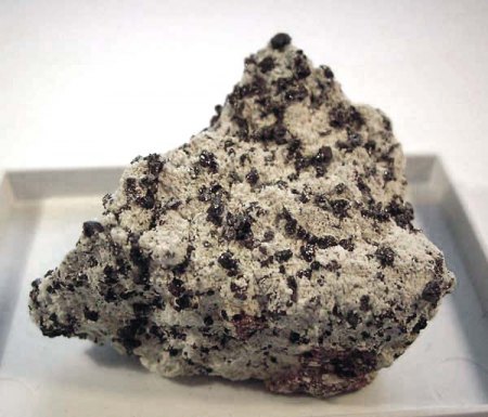 _Villamaninit xx auf Dolomit_Kleinstufe_Mina Providencia_Villamanin_Leon_Spanien_Peter_1b.jpg