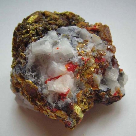 Realgar_Auripigment_Nevada_Peter.jpg