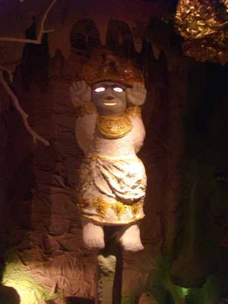 _Idar_Mineralien Erlebniswelt_4.7.08_1.JPG
