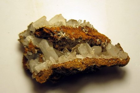 Hemimorphit St. Eulalia,Mexiko.JPG