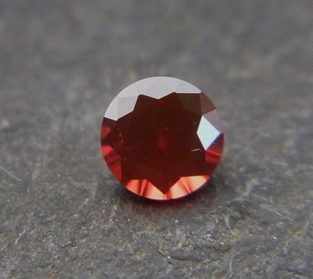 Nanogem Garnet Pyrop.JPG