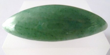 Aventurin grün Navette Cab fac. 45x17 mm.JPG