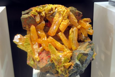 Auripigment Peru.JPG