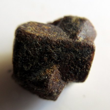 Staurolith - Zwilling nach (232)- Coray,Frankreich   .JPG