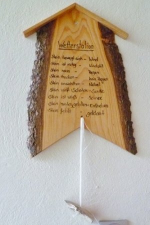 Stein - Wetterstation.JPG