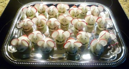 Mäuseinvasion zu Ostern.JPG
