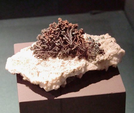 _Bad Ems_Sonderausstellung Pyromorphit_14.4.18_Peter 2.JPG