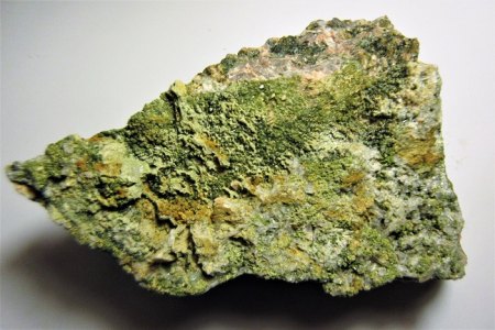 Epidot,Albit Saunstein.JPG