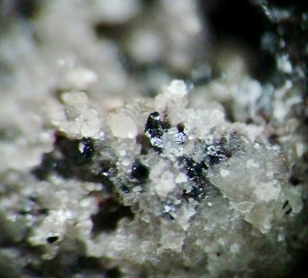 _Cechit xx_Stromeyerit xx_Calcit xx_BB 3 mm_Alexander Shaft_Vrancice_Pribram_Böhmen_Tschech. Rep._Peter.jpg