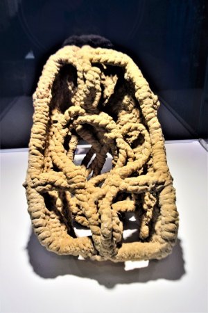 Calcit (auf Seil aufgewachsen)Wenshan,China.JPG