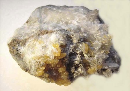 _Calcit xx gelb_Baryt xx farblos_Handstufe_Grube Friedrich Christian_Schapbach_Wildschapbachtal_Schwarzwald_BaWü_Peter_1b.JPG