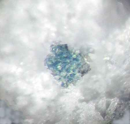 _Bavsiit xx_Celsian_Alstonit u.a. in Witherit-Matrix_Gun Claim_Wilson Lake_Mt. Itsi_Yukon Territory_Kanada_MM_Peter_1b.jpg