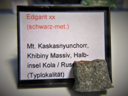 Edgarit Chibiny,Kola,Russland.JPG