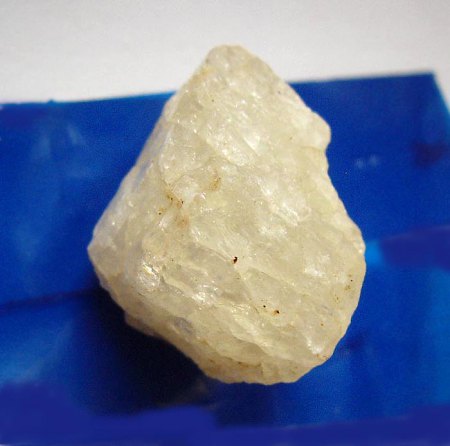 _Sanidin X_2,6 x 2 cm_Riedener Berg_Volkesfeld_Mendig_Riedener Vulkan_Eifel_0513_Peter_1c.jpg