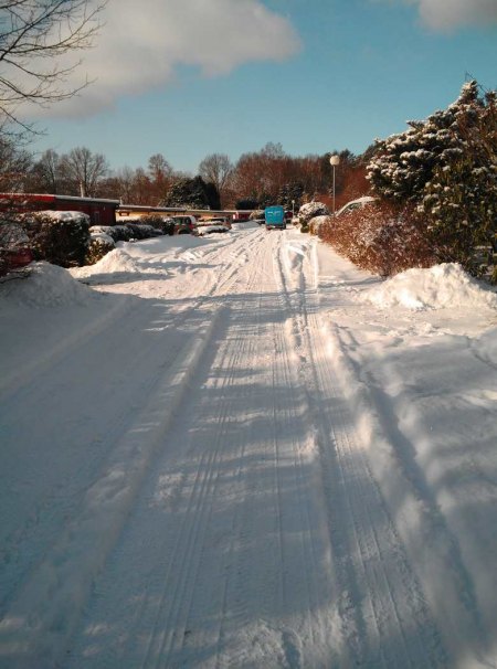 Unsere Straße zu weiteren Häusern