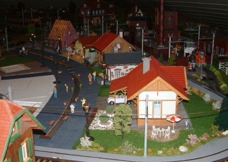 Fußgängerzone mit Bächlein