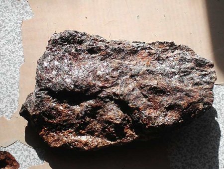 flacher Glitzerstein 7,5 cm