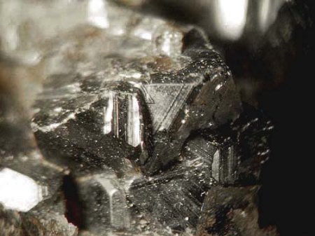 [ WIKI ] Sphalerit (Zinkblende)