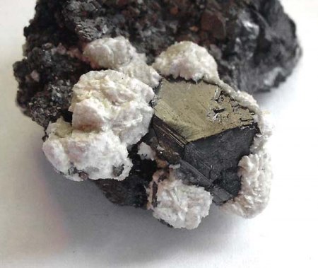 [ WIKI ] Sphalerit (Zinkblende)