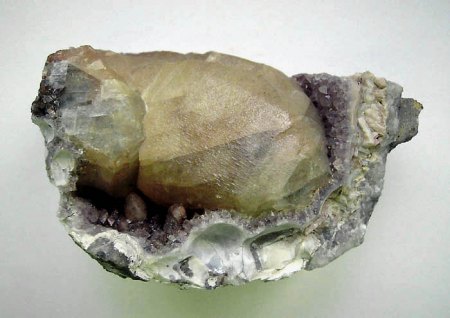 [ WIKI ] Calcit