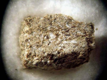 Gestein_Mondmeteorit_NWA 4734_Lunar Mare Basalt_Pyroxen_Plagioklas u.a.jpg