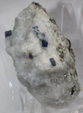 Binghamit und seine steinigen Mitbewohner