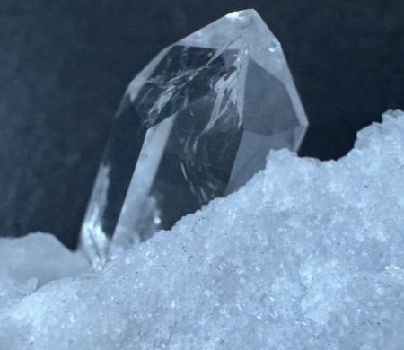 Binghamit und seine steinigen Mitbewohner