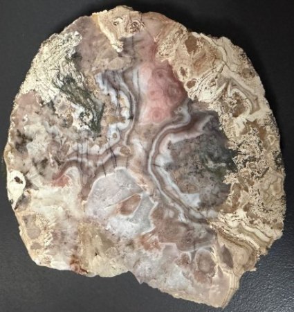 Binghamit und seine steinigen Mitbewohner