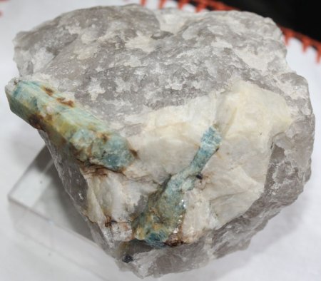 Binghamit und seine steinigen Mitbewohner