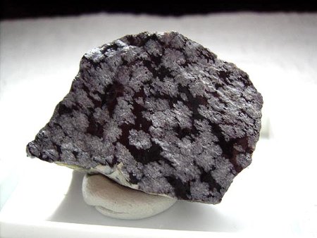 Mahagoniobsidian?