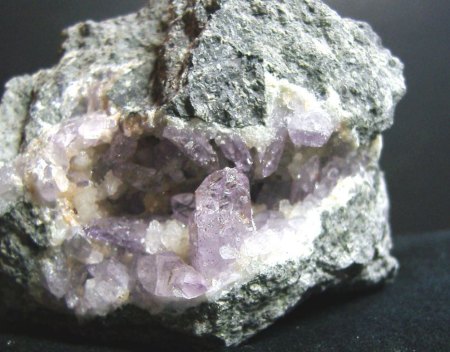 Mineralien von unbekannten Fundorten