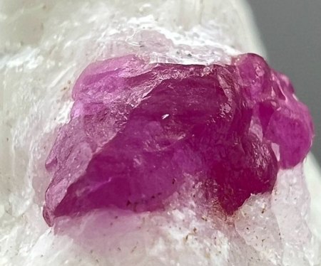 Binghamit und seine steinigen Mitbewohner