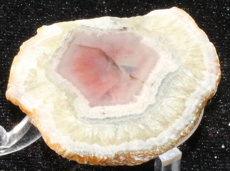 Binghamit und seine steinigen Mitbewohner