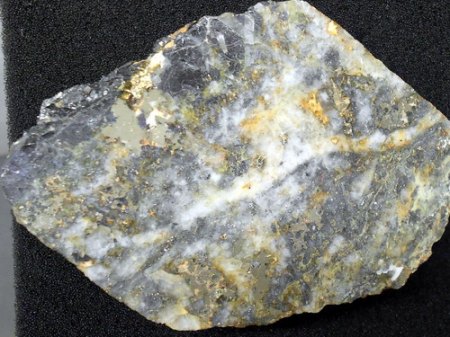 Bleiglanz,Pyrit,Quarz  Freiberg.JPG