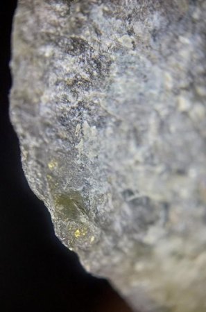 [B] Gold auf Quarz-Arsenopyrit-Matrix Fundkofel
