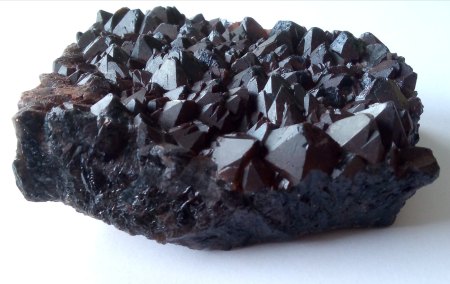 Schwarzer Amethyst aus dem Ratssteinbruch am Südende